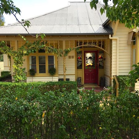 Goldenray Hotel Castlemaine Bagian luar foto